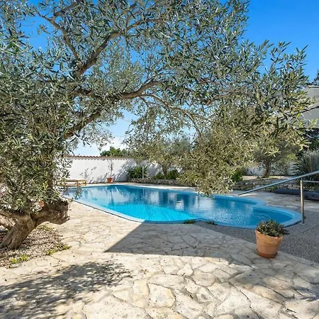 With Pool 8 Guests Near Tisno Island Murter דירה
